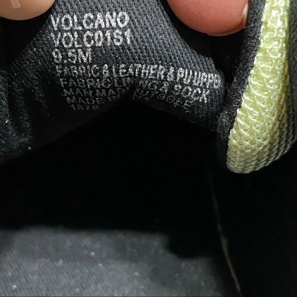 Steve Madden Volcano Suede/Fabric Fashion‎ Sneakers Size 9.5 Women